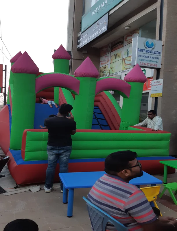 Bouncy-castles-slider