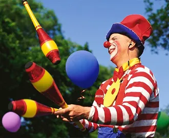 Clown-and-Juggling