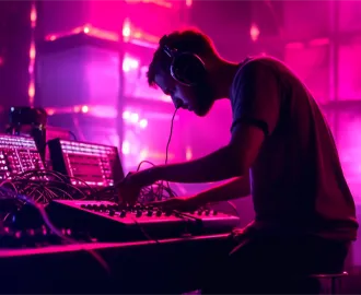 DJ-Sound-Lighting-Setup