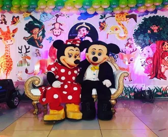 Live-Cartoon-Characters