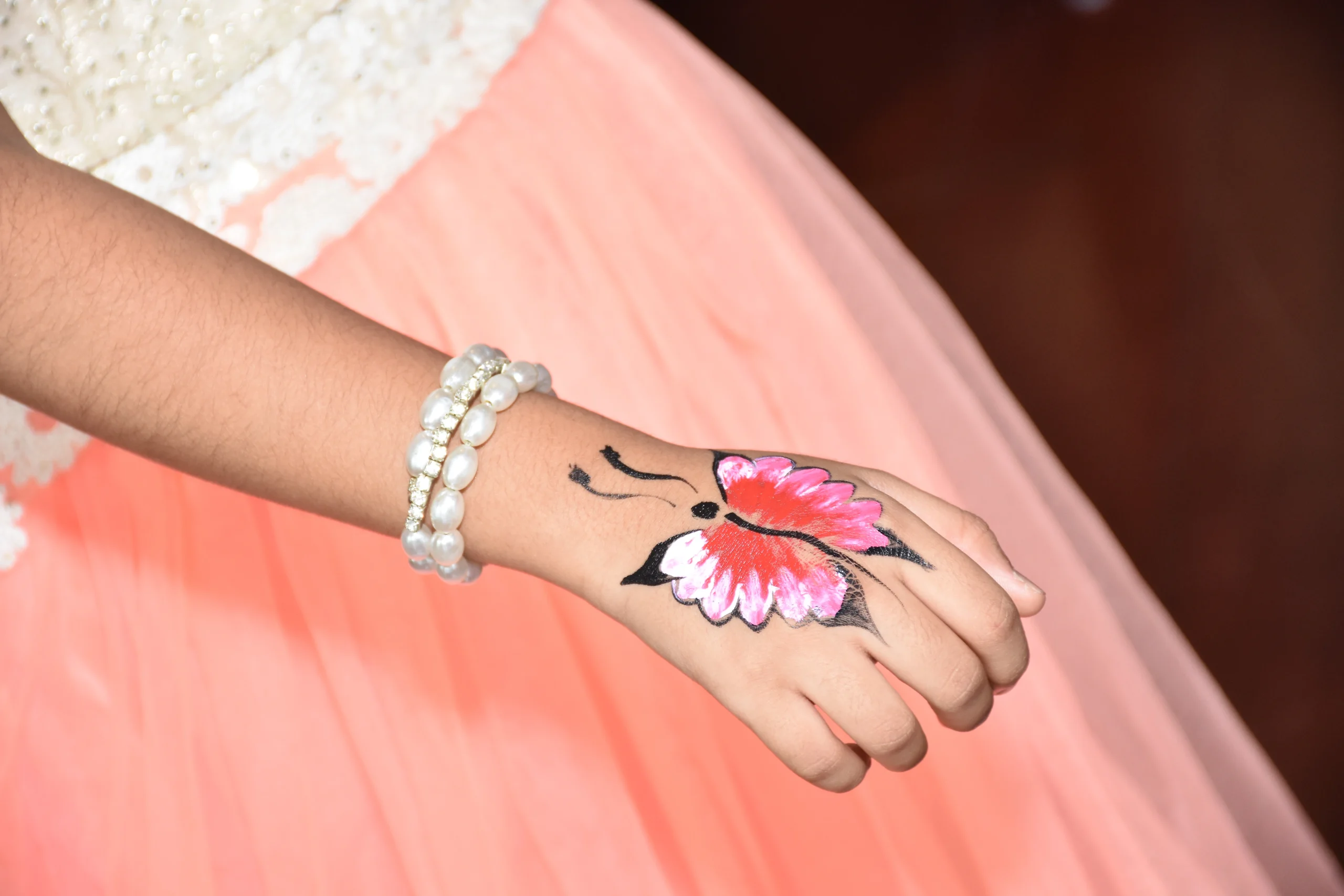 Tattoo-Face-Painting