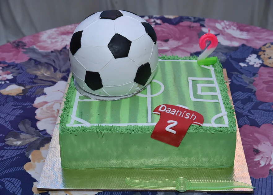 Theme cake